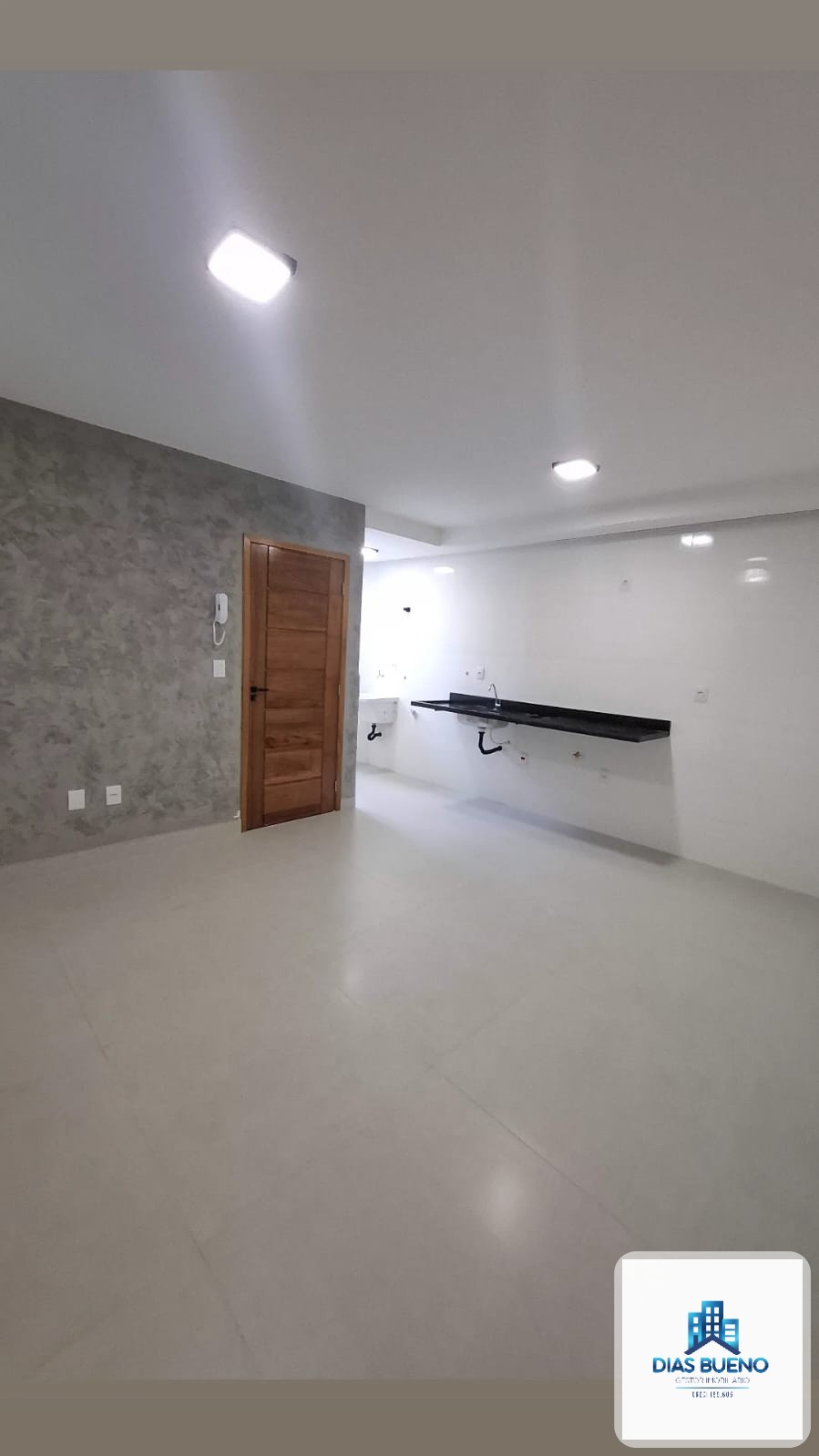 Apartamento à venda — Apartamento à venda no Vila Marieta, SP, Vila Marieta, São Paulo (cód. DB-2037)