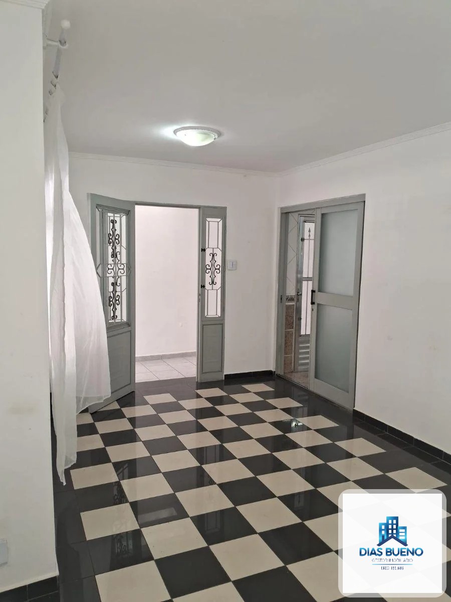 Sobrado à venda — Casa no Jabaquara, São Paulo, Jabaquara, São Paulo (cód. DB-2048)